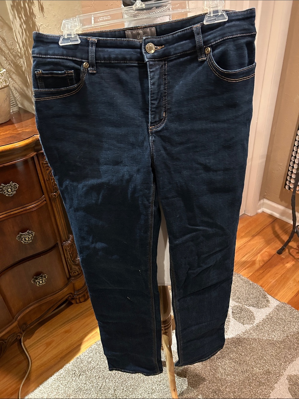 Chico's So Lifting Dark Blue Stretch Denim Jeans 1.5 or 8-9